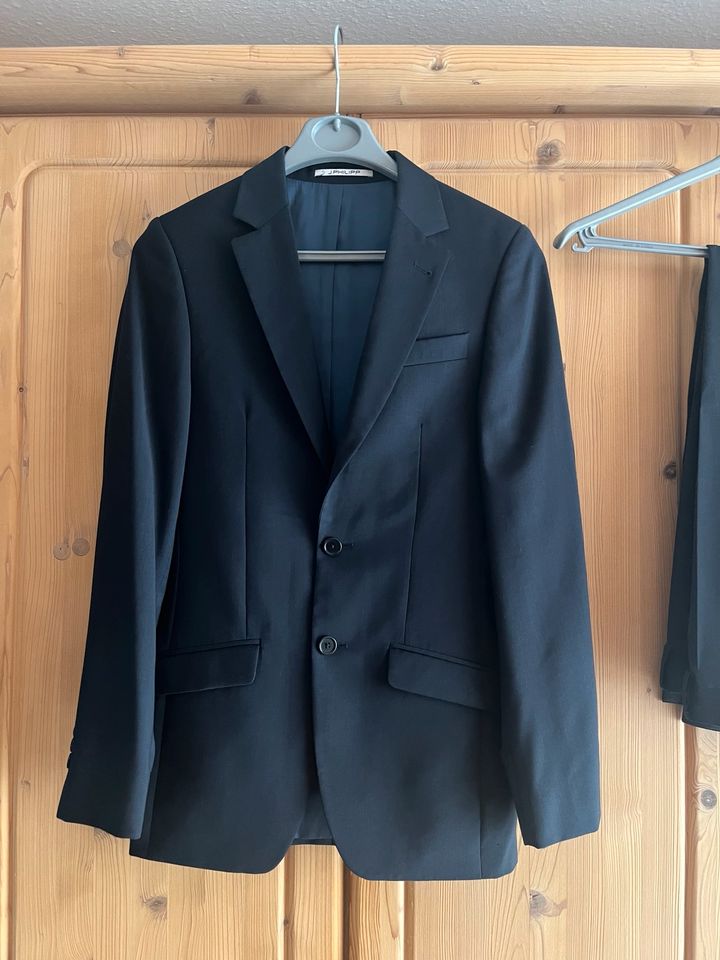 Anzug und Hose dunkelblau Gr. 86 bzw. 44 in Billerbeck