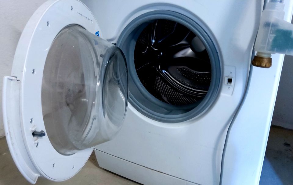 Waschmaschine leicht beschädigt in Wettenberg
