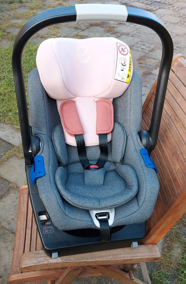 Babyschale, Kindersitz, Autositz, Jane Koos mit Isofix  wie neu in Tessin