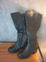 Stiefel Kunstleder EU Grösse 39 Nordrhein-Westfalen - Kleve Vorschau