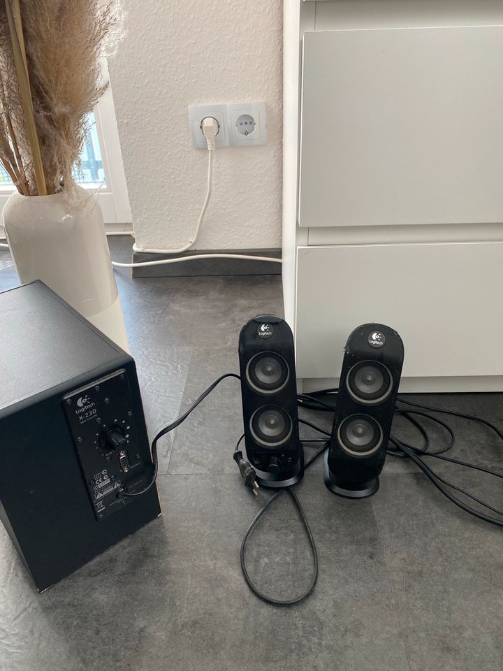 Lautsprechersystem Logitech X230 in Marktheidenfeld