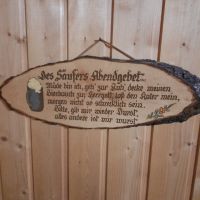 2 Holztafeln mit Trinksprüchen, 4 und 3 Euro. Hessen - Oberursel (Taunus) Vorschau
