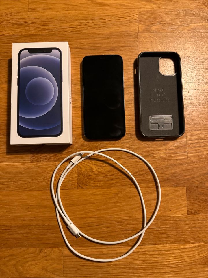 iPhone 12 Mini / 64GB / Schwarz // Gebraucht inkl. Hülle in Güstrow