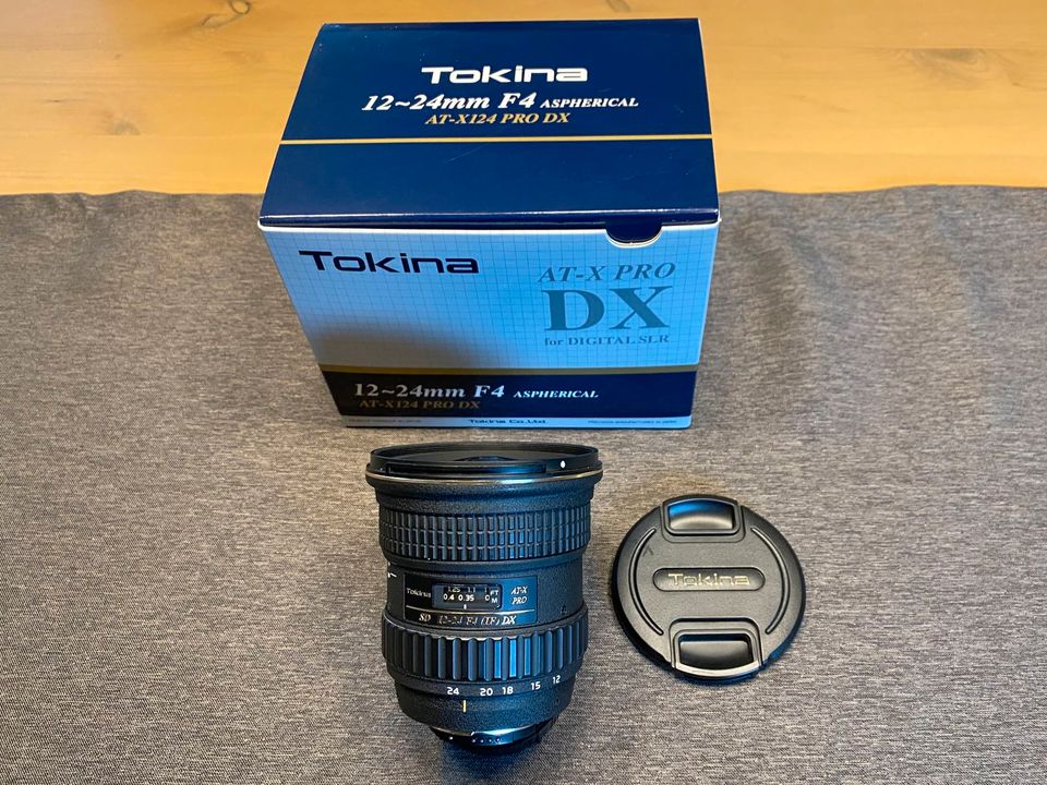 Nikon Weitwinkel f/4 12 - 24mm Tokina AT-X Pro DX TOP in Oldenburg