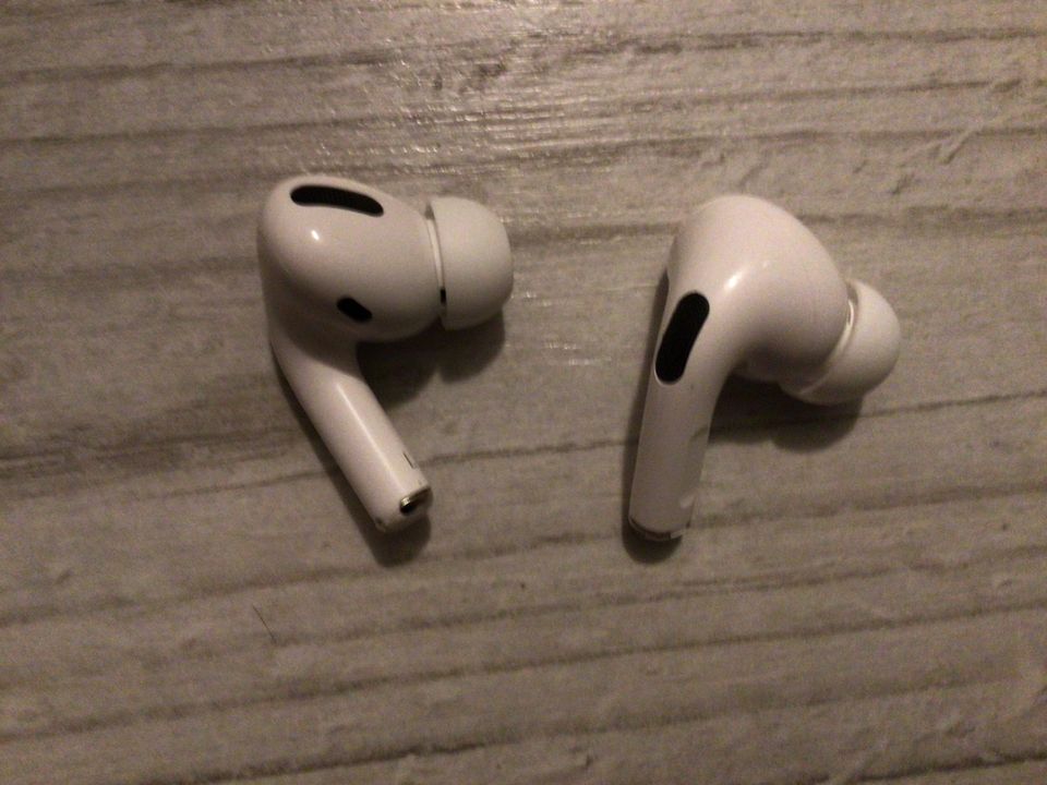 Apple AirPods Pro in Neuss