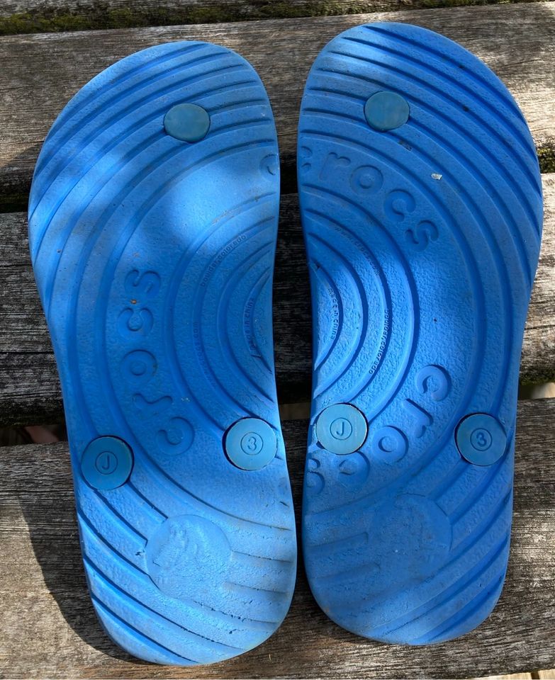 Crocs Kinder Badelatschen Flipflop Gr. 35 (J2) - top! in Füssen