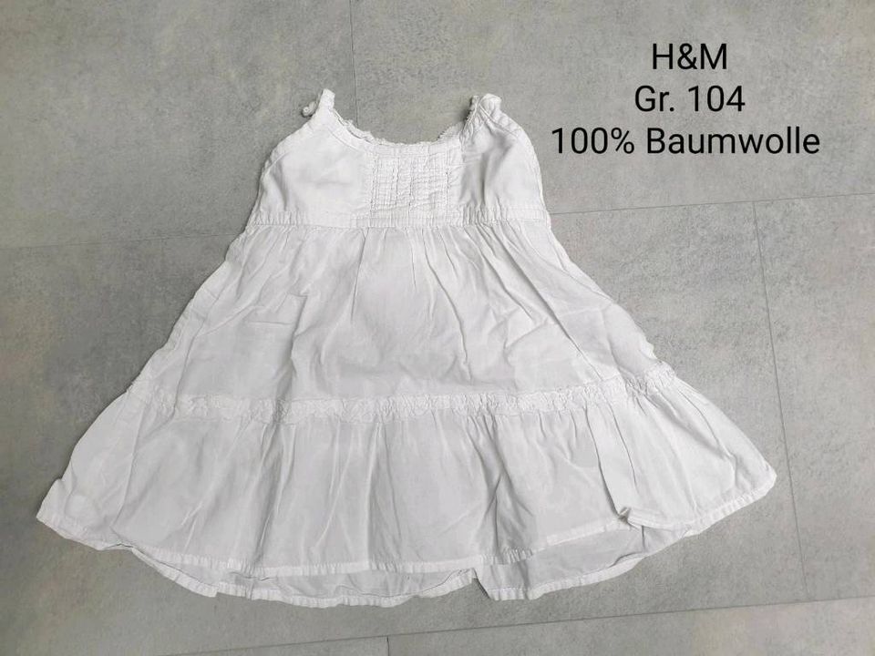 Div. Mädchen Kleidung Kleid, Hose in div. Größen 98 104 110 116 in Röllbach