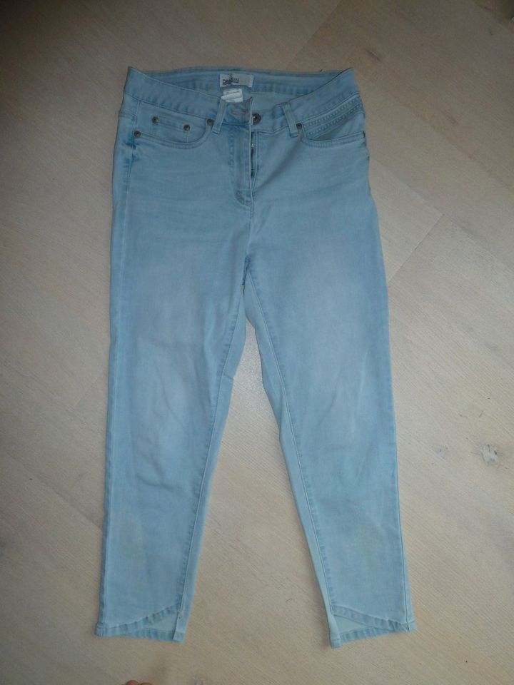 Damenjeans Sommerjeans Jeans 7/8 DressIn M 38 in Wiesbaden