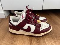 Nike dunk low weinrot Fly 2023 Nordrhein-Westfalen - Iserlohn Vorschau