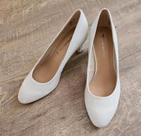 Neu! Tamaris Brautschuh Gr. 40 Niedersachsen - Braunschweig Vorschau