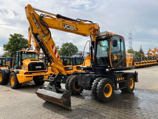 JCB JS145W Mobilbagger in Frechen