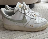 Nike air force 1 white/silver Niedersachsen - Schortens Vorschau