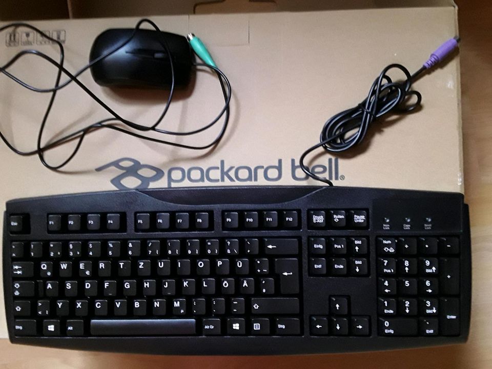 Packard bell Tastatur und Maus schwarz Computer PC Neu in Ochtendung