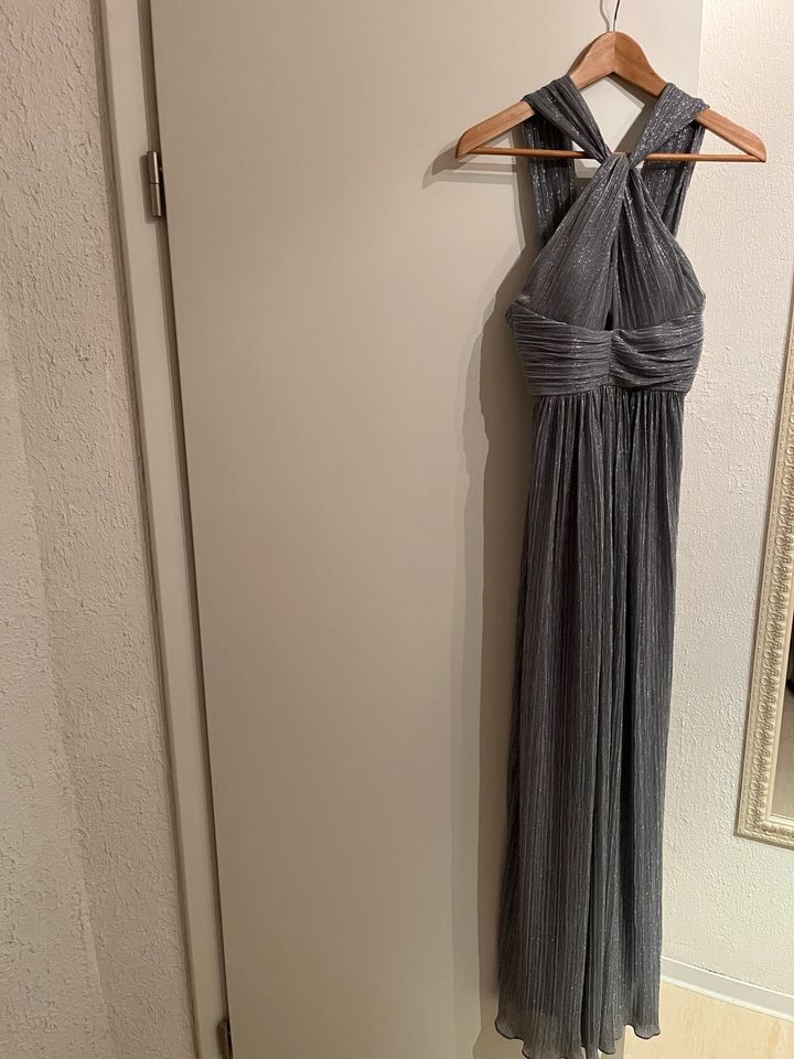 Swing Abendkleid Abiballkleid  Größe 34 in Silber in Dortmund