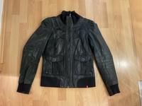 Esprit Lederjacke Bikerstyle Gr. 38 Gr. M schwarz wie neu Hessen - Nidderau Vorschau