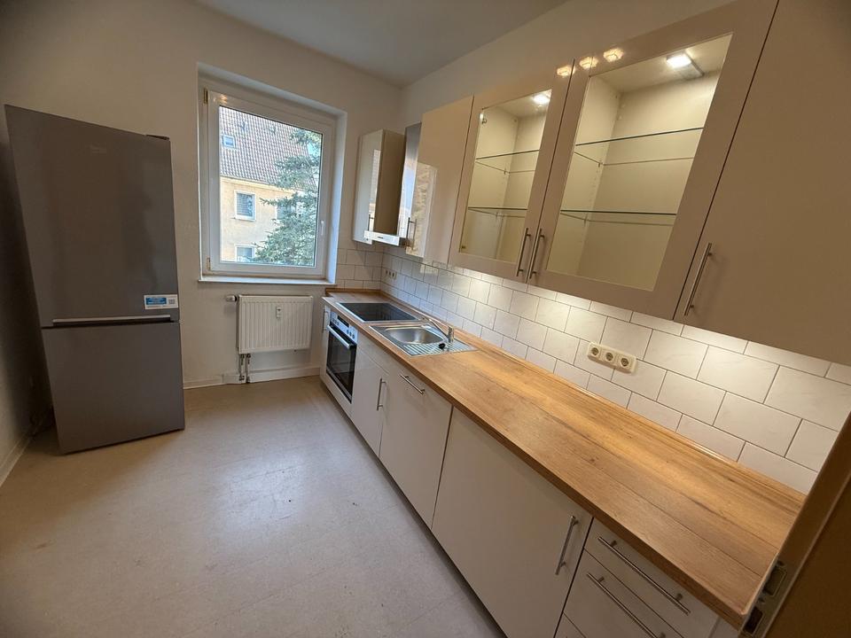 Modernisierte 3 Zimmerwohnung mit guter Anbindung - Nähe Laage in Laage