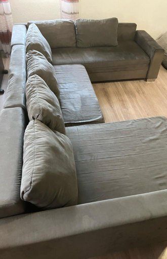 U-Couch mit Kissen zu verschenken in Waldkirchen