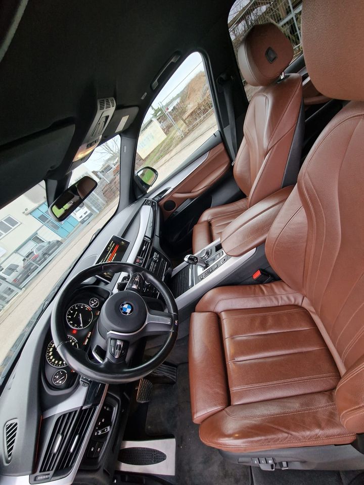 BMW X5 40 E Hybrid M Ausstattung in Lauffen