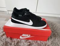 Nike Sneaker Gr. 40 Rheinland-Pfalz - Mayen Vorschau