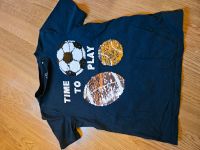 T-Shirt topolino dunkelblau fußball wendepailetten Größe 122 Köln - Longerich Vorschau