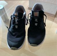 Turnschuhe von Nike Gr. 38,5 Sachsen-Anhalt - Samswegen Vorschau