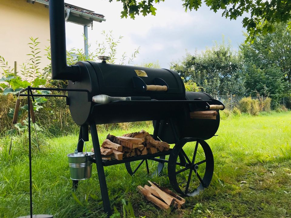 Suche laufend Obsthölzer zum Räuchern, Kirche/Apfel/Zwetschge in Anger