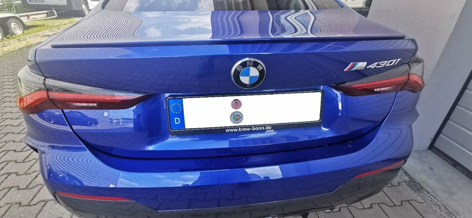 BMW 3er 4er G20 G21 G22 ab 2019 Rückfahrkamera Nachrüstung wie OE in Brühl