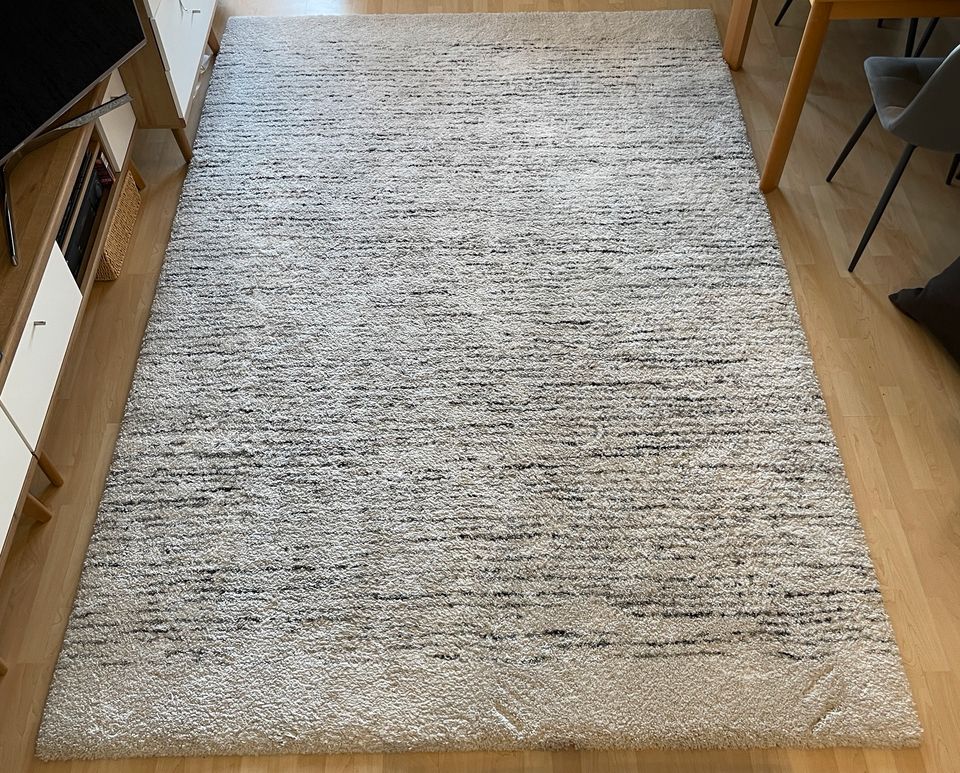 Teppich Kibek 200 x 290 Weiss/ Grau Neuwertig in Hannover