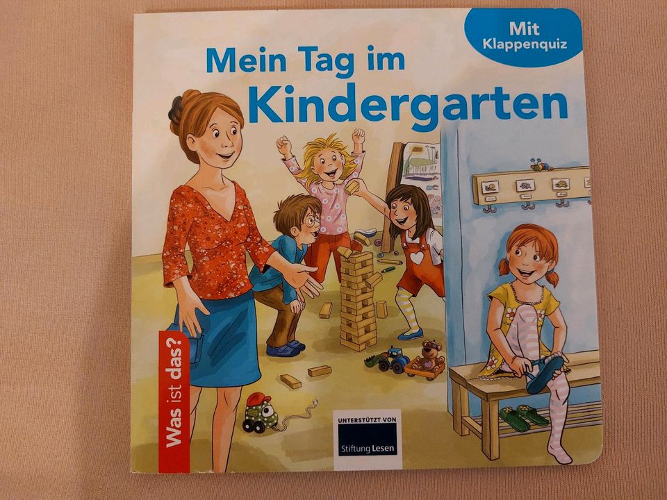 Buch mein Tag im Kindergarten in Gummersbach