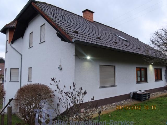 Repräsentative Landhaus-Villa in Toplage von Homburg in Homburg