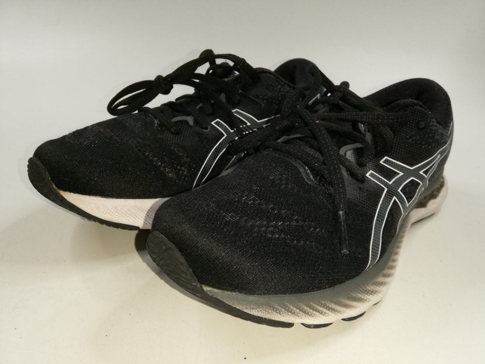 Asics Gel Nimbus 23 Damen Laufschuhe Schuhe Sneaker Gr. 39.5 in Mühlacker