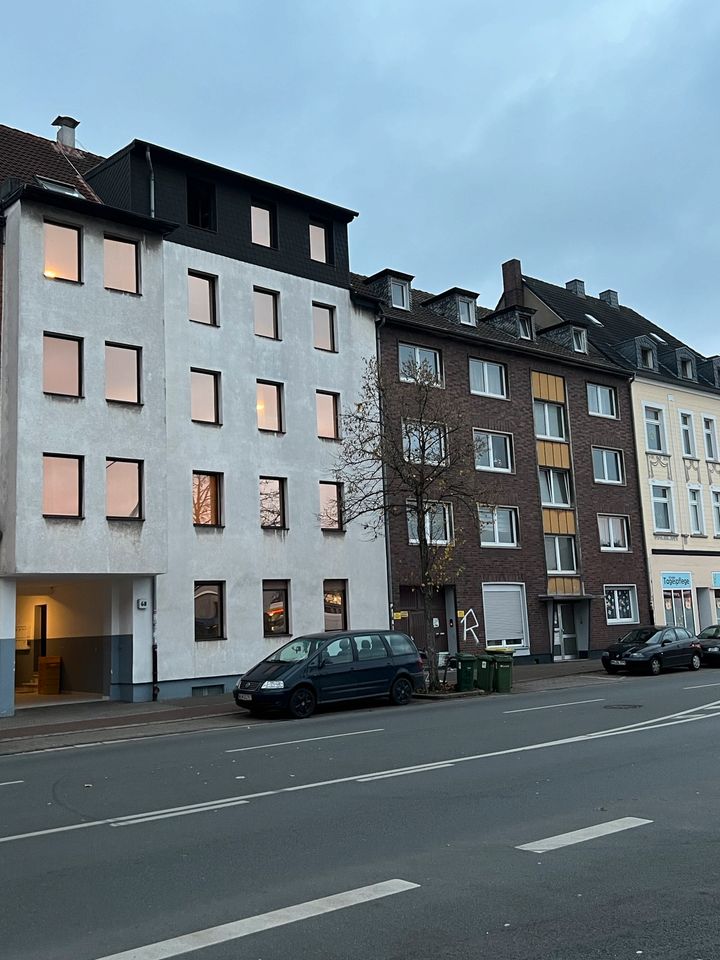 Monteur Zimmer Wohnung Pension Hotel Unterkunft ab 15€ in Oberhausen