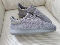 Adidas Sneaker in 46 grau Düsseldorf - Eller Vorschau