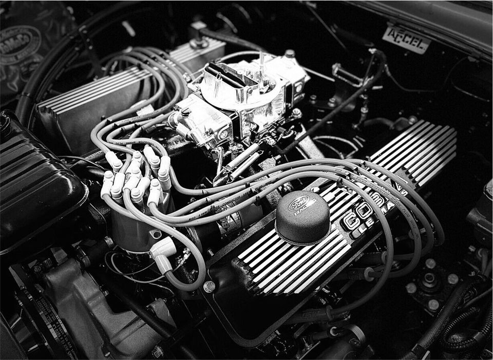 Motor V8 Engine - Chevy GM Mopar Ford Mustang Cobra Galaxie Capri in Windeck