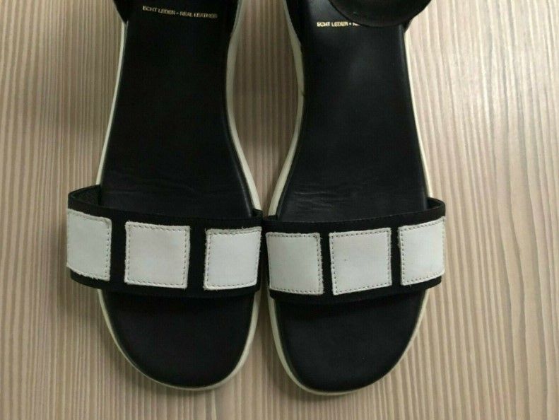 Bär extravagante Sandalen Fesselriemen schwarz weiß Leder 41 42 in Neu Ulm