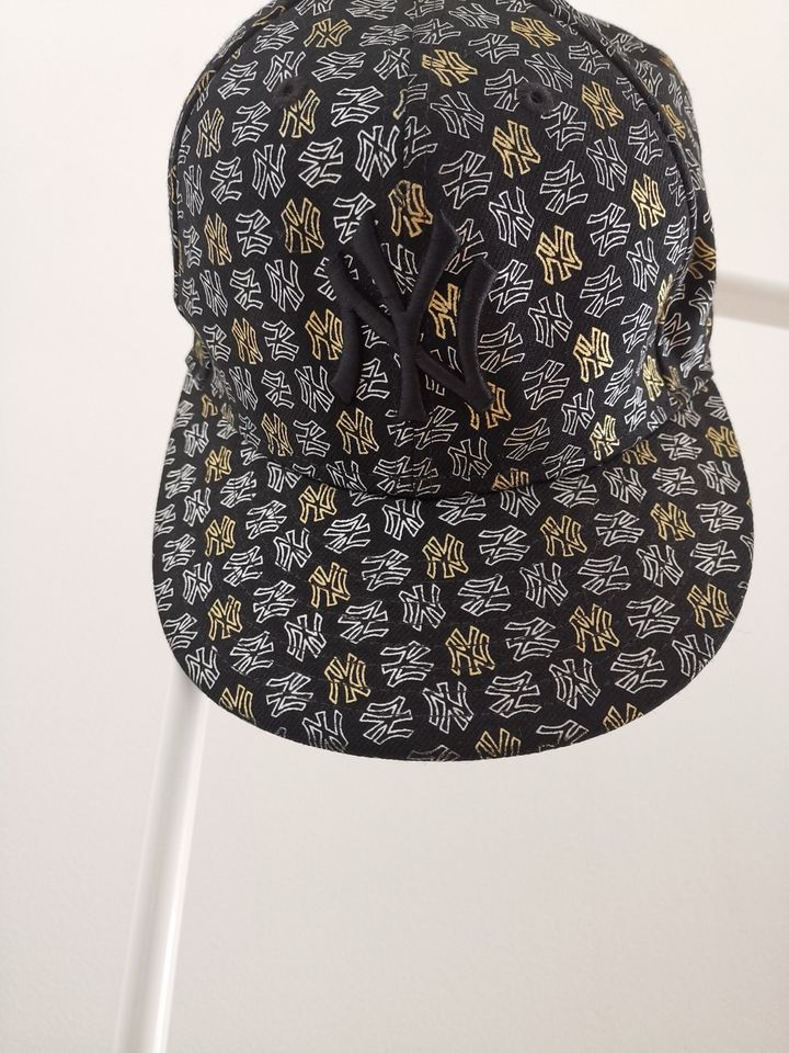 New Era 59 Fifty Cap Schwarz | Größe 6 7/8| Neu in Hamburg