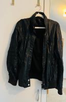 Hallhuber Fake Lederjacke schwarz XS 34 Glanz Regenjacke neu Berlin - Köpenick Vorschau