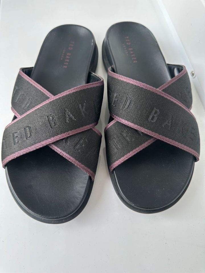 Ted Baker Herren Schuhe Hausschuhe Sandalen Gr 42 Top in Kiel