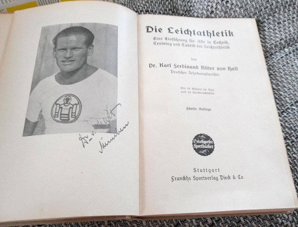 Dr. Karl Ferdinant Ritter v. Halt: Die Leichtathletik 1922 antik in Oberstdorf