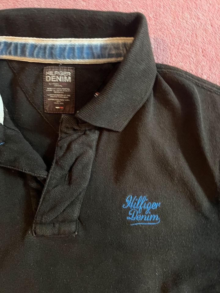 Original Tommy Hilfiger Denim Polo Shirt Gr. S schwarz in München