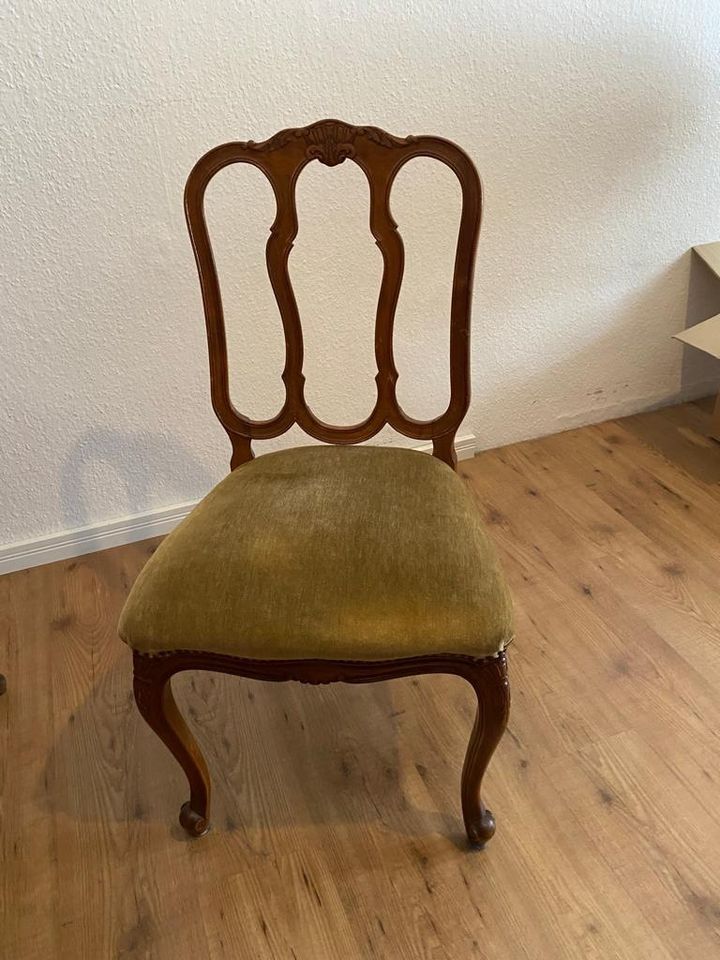 Antiken Stuhl in Oberhausen