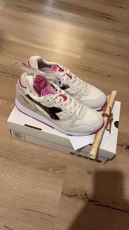 Diadora N7000 Caligula Gr. 42,5 DS in München