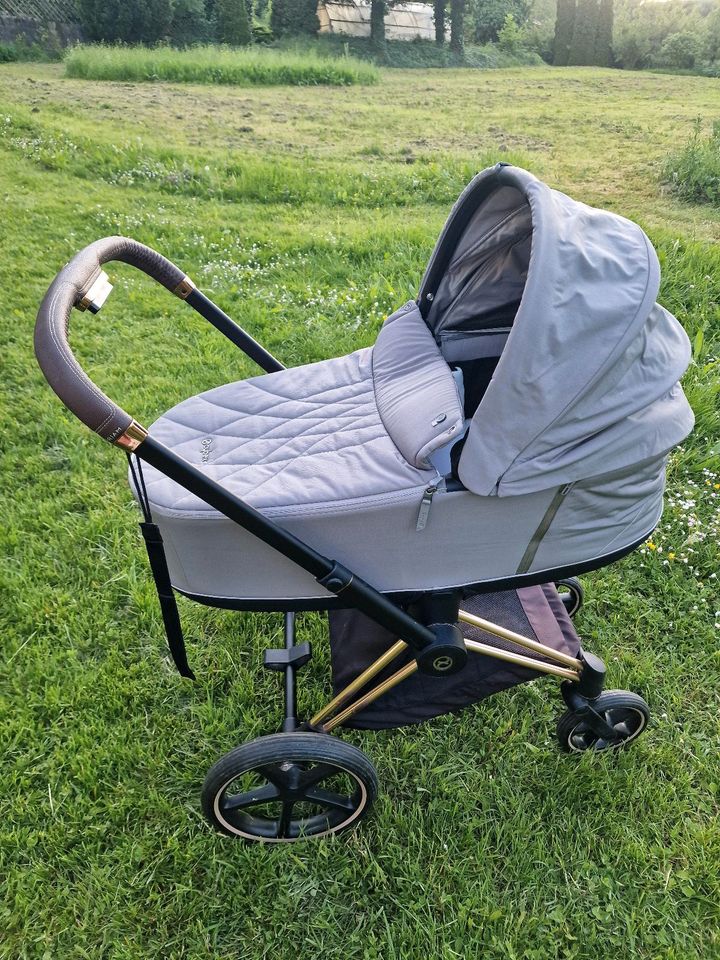 Super erhaltener Cybex PRIAM rosegold Babywanne und Sportsitz in Stuttgart