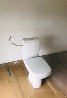 Stand WC  mit Spülkasten weiß fast Neu mit Deckel Hessen - Lahnau Vorschau