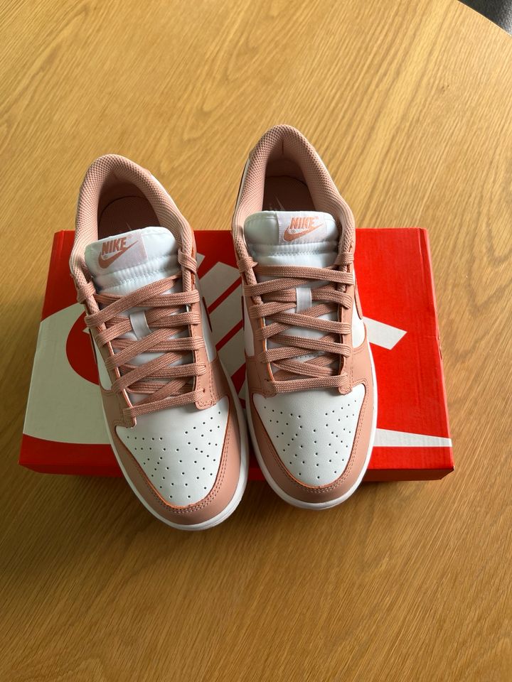 Nike Dunk Low Rose Whisper  |41 | in Paderborn