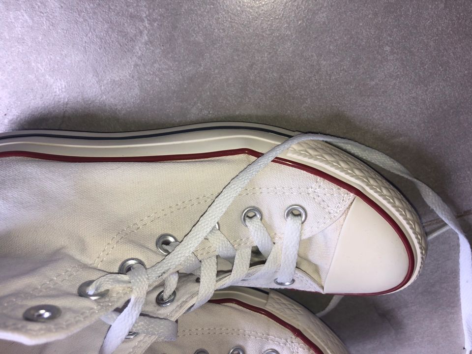 Converse all Star Chucks gr 39 in Reinbek