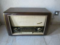 BLAUPUNKT Röhrenradio Granada de Luxe 2330 Rheinland-Pfalz - Bassenheim Vorschau