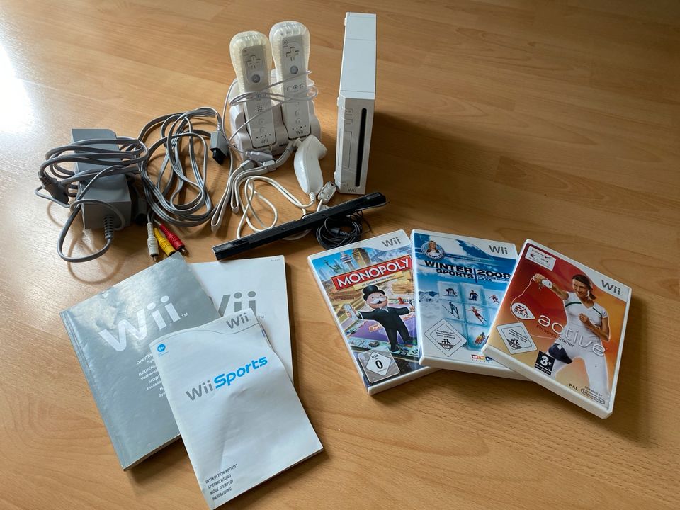 Nintendo Wii Konsole inkl. 3 Spiele in Leipzig