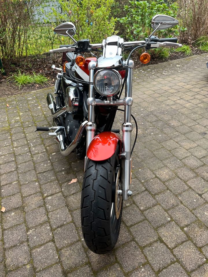 Harley Davidson XL1200 CA, 2013, Sportster, TOP Zustand in Bremen