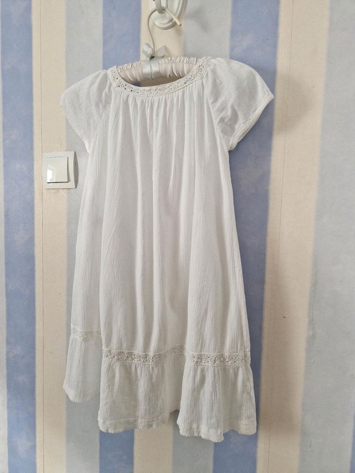 romantisches Sommerkleid Kleid Mädchen vintage H&M weiß Gr 122 in Marl